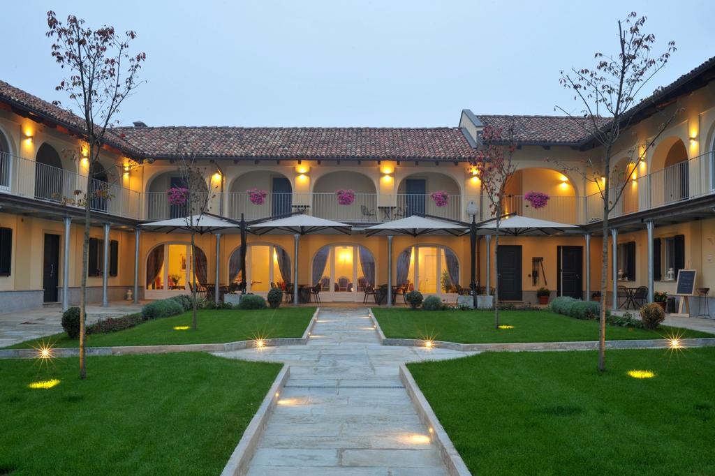 Agriturismo Cascina Varie 카르타니토 외부 사진