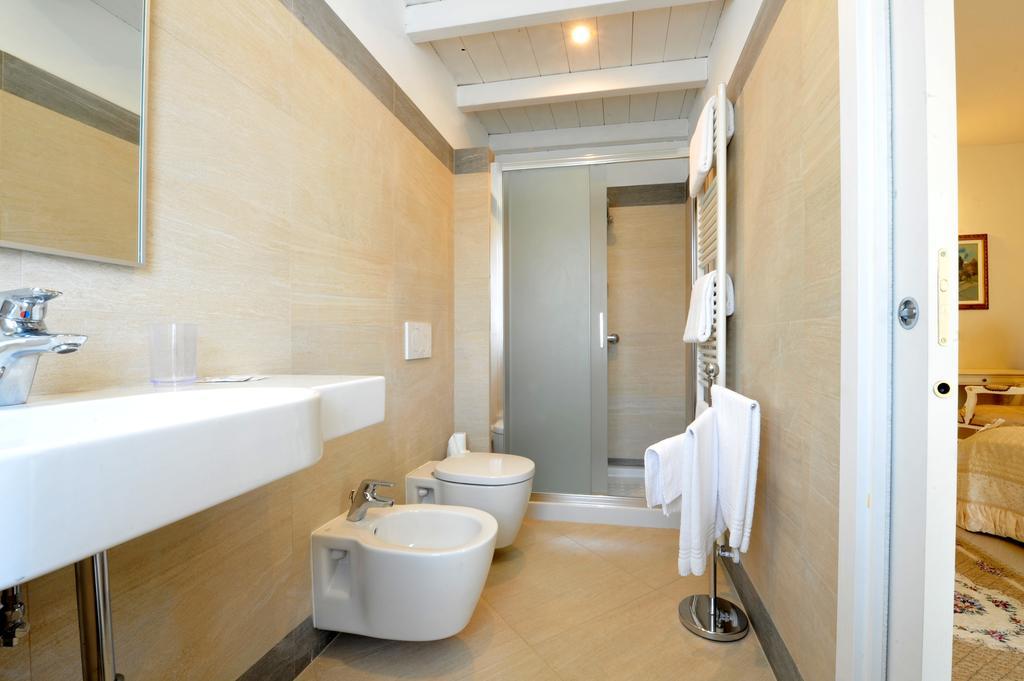 Agriturismo Cascina Varie 카르타니토 외부 사진